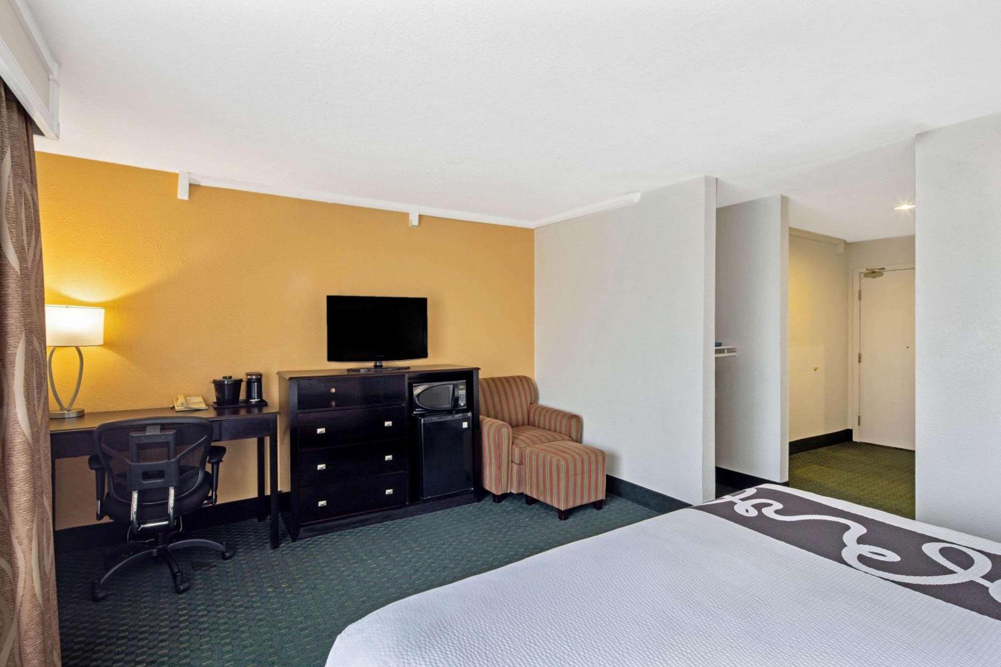 University Inn & Suites Berkeley Habitación foto
